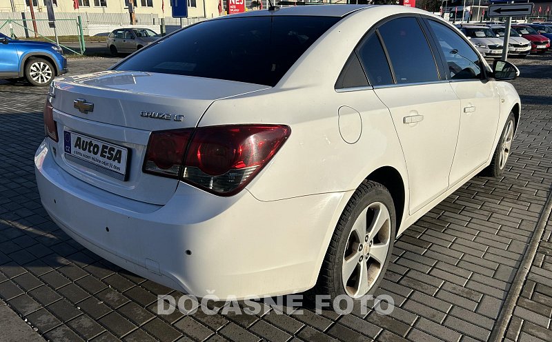 Chevrolet Cruze 1.8 16V 