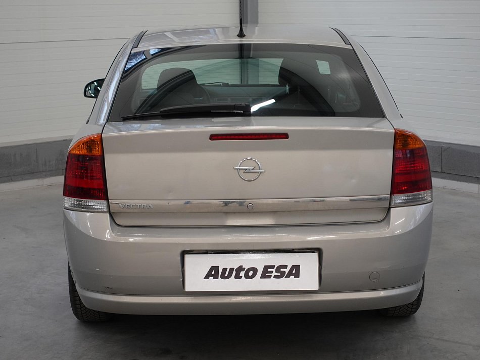 Opel Vectra 1.8i 16V 