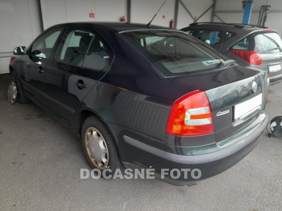 Škoda Octavia II 1.6 MPI 