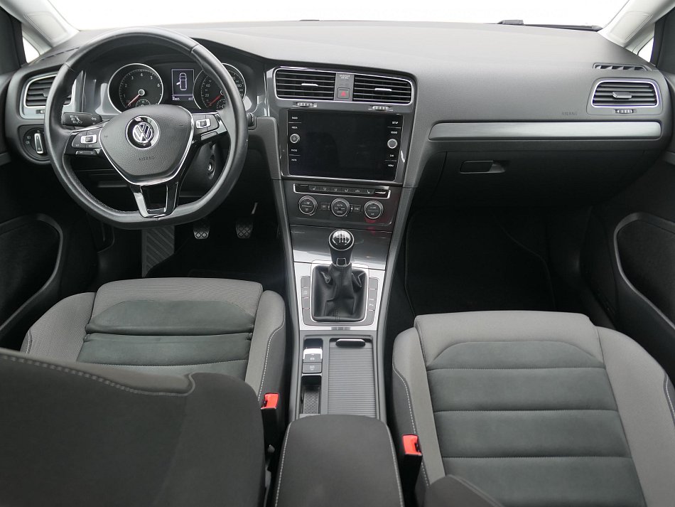 Volkswagen Golf 1.5 TSi Comfortline