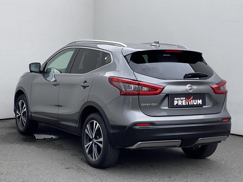 Nissan Qashqai 1.3 DiG-T N-Connecta