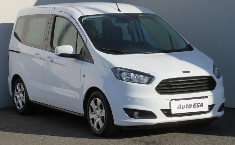 Ford Tourneo Courier 1.0T Trend