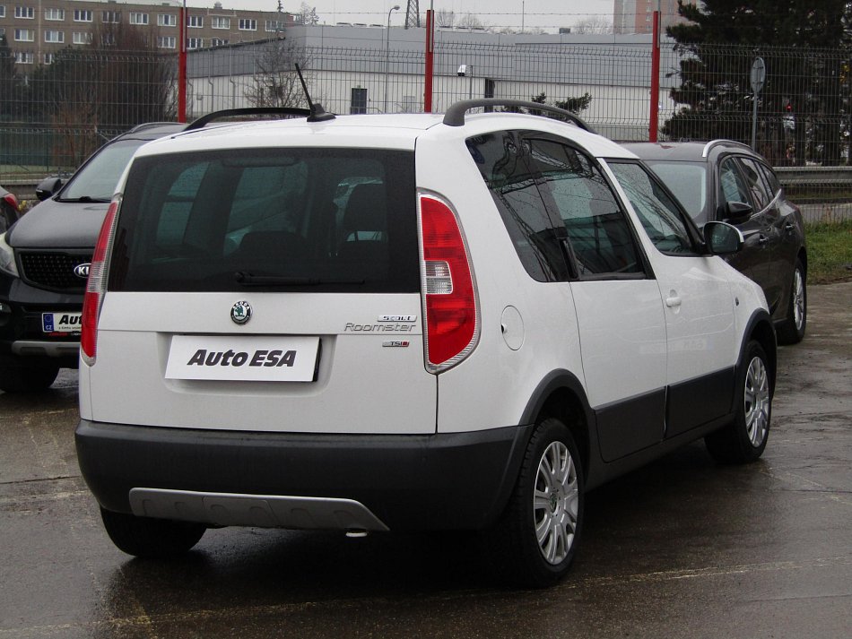 Škoda Roomster 1.2 TSi Scout