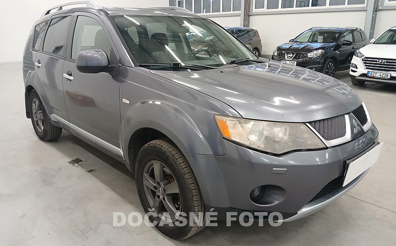 Mitsubishi Outlander 2.0Di-D 