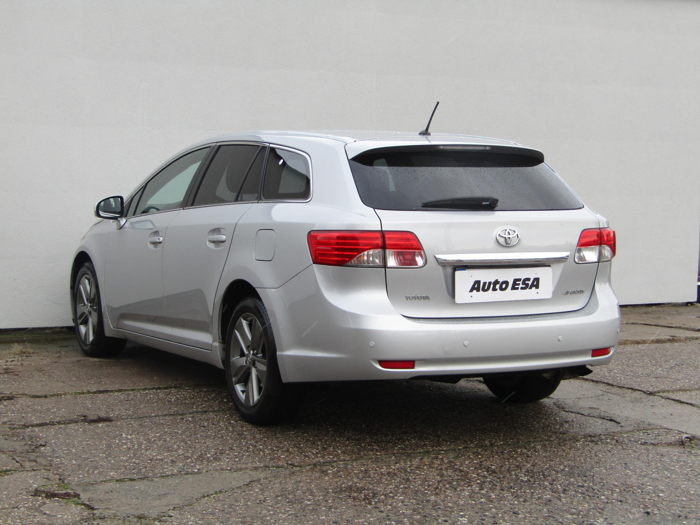 Toyota Avensis, 2015 - pohled č. 4