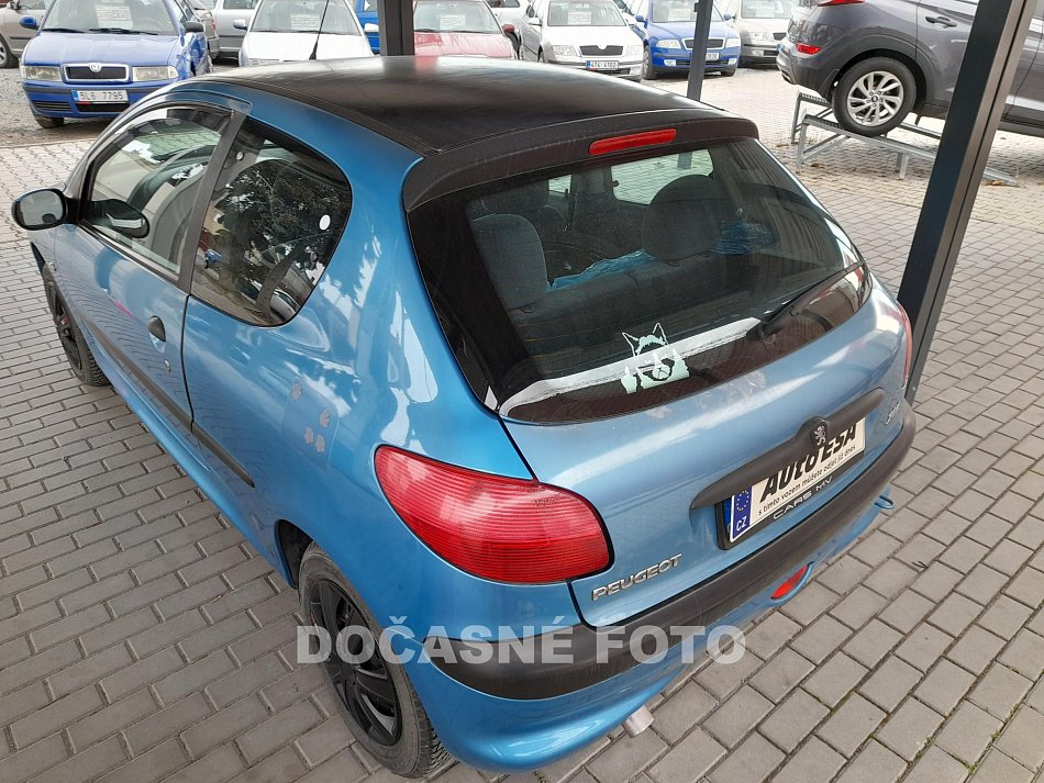 Peugeot 206 1.4i 