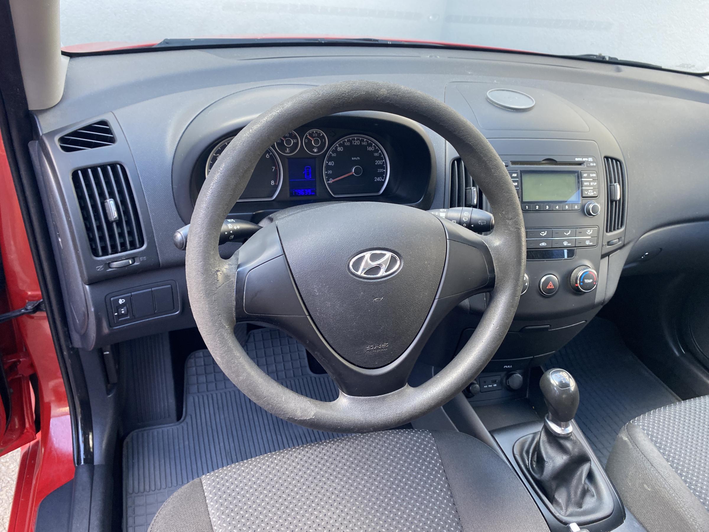 Hyundai i30, 2010 - pohled č. 12