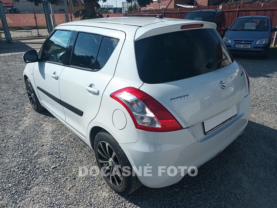 Suzuki Swift 1.2i 