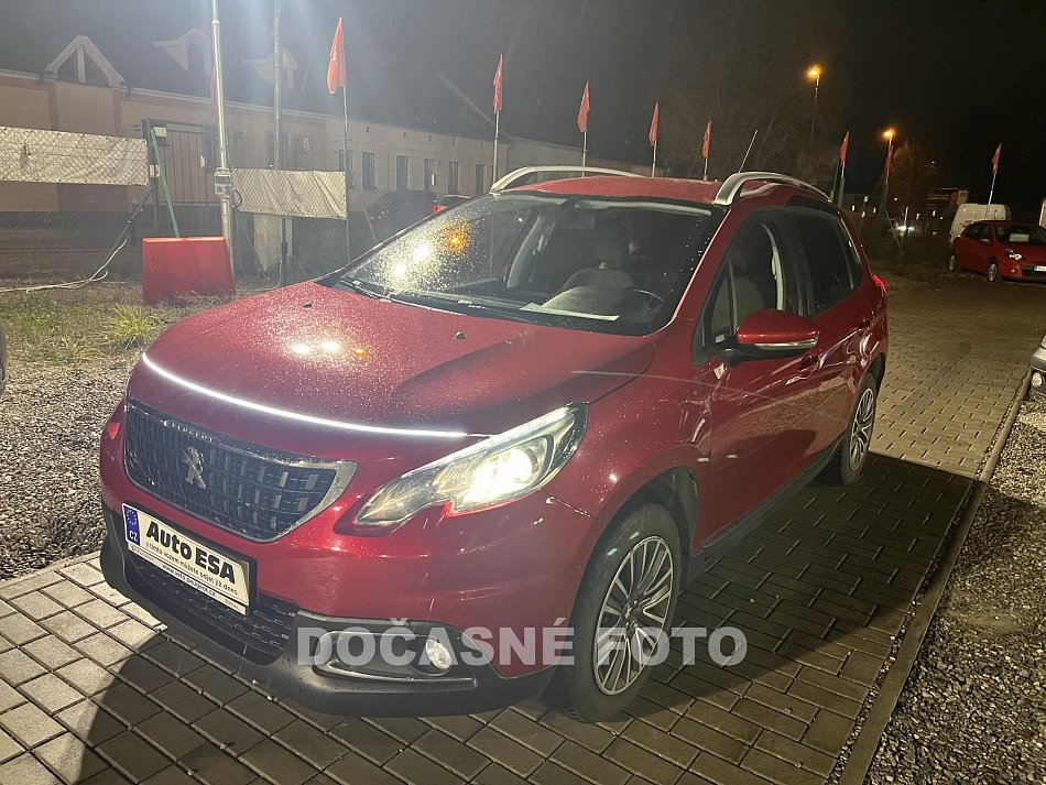 Peugeot 2008 1.2 VTi 