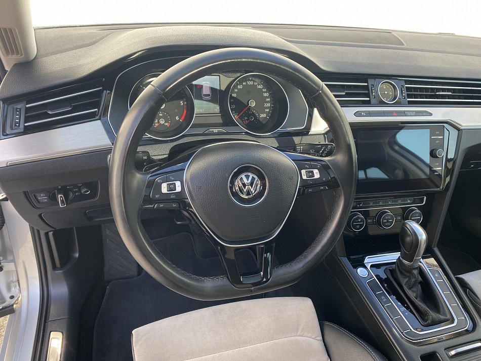 Volkswagen Passat 2.0 TDi Highline