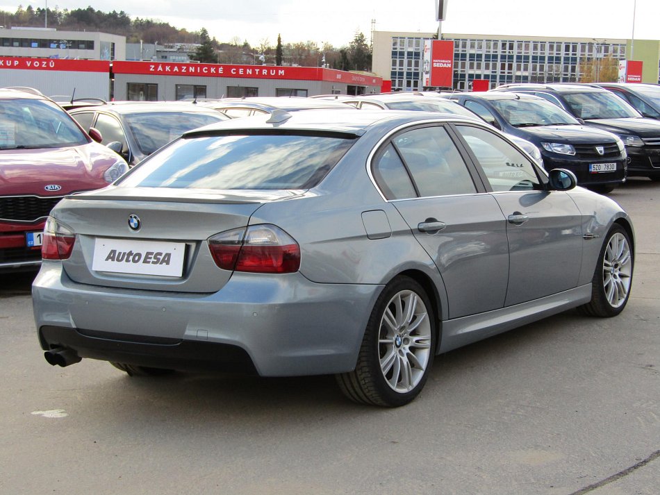 BMW Řada 3 2.5i  325i