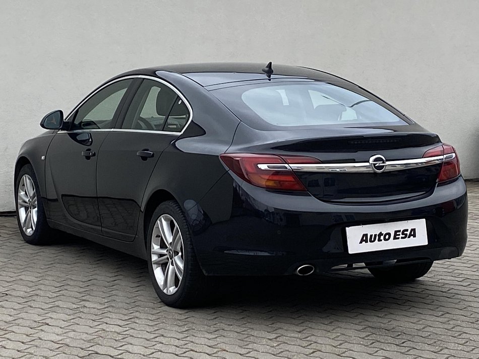 Opel Insignia 2.0 CDTi 