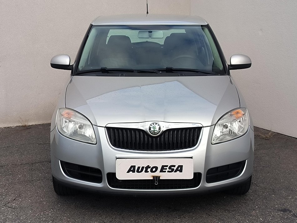 Škoda Fabia II 1.4 16V Ambiente