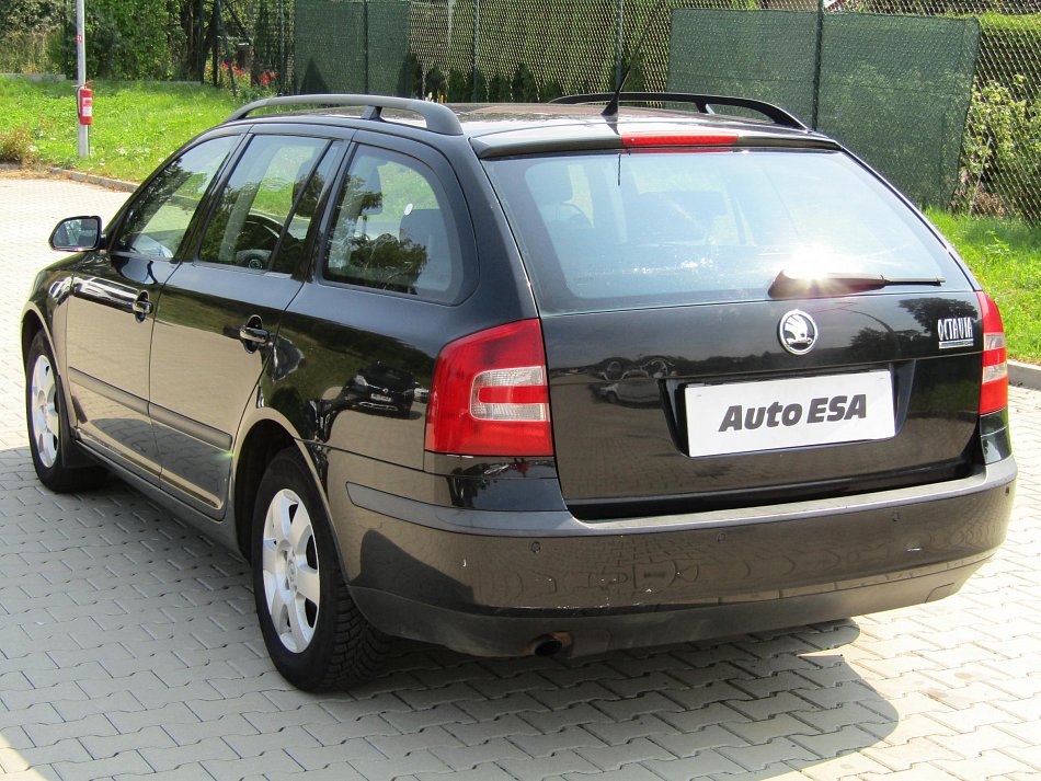 Škoda Octavia II 1.6 FSi 