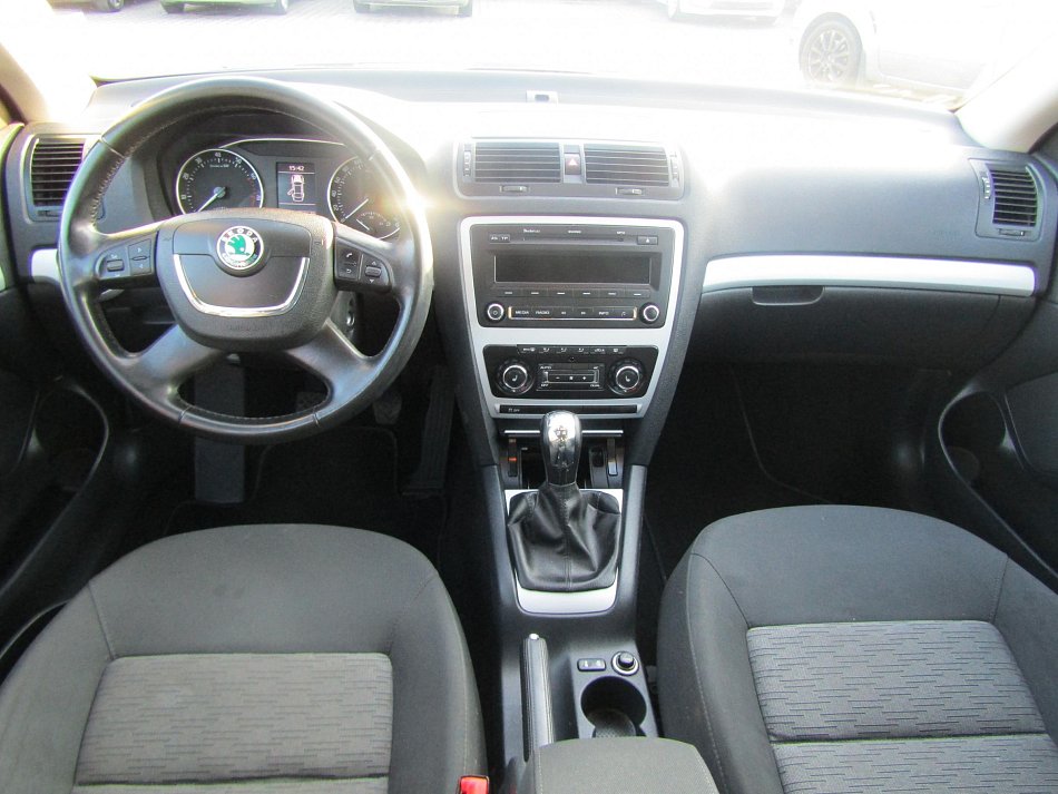 Škoda Octavia II 1.4 TSi Ambiente