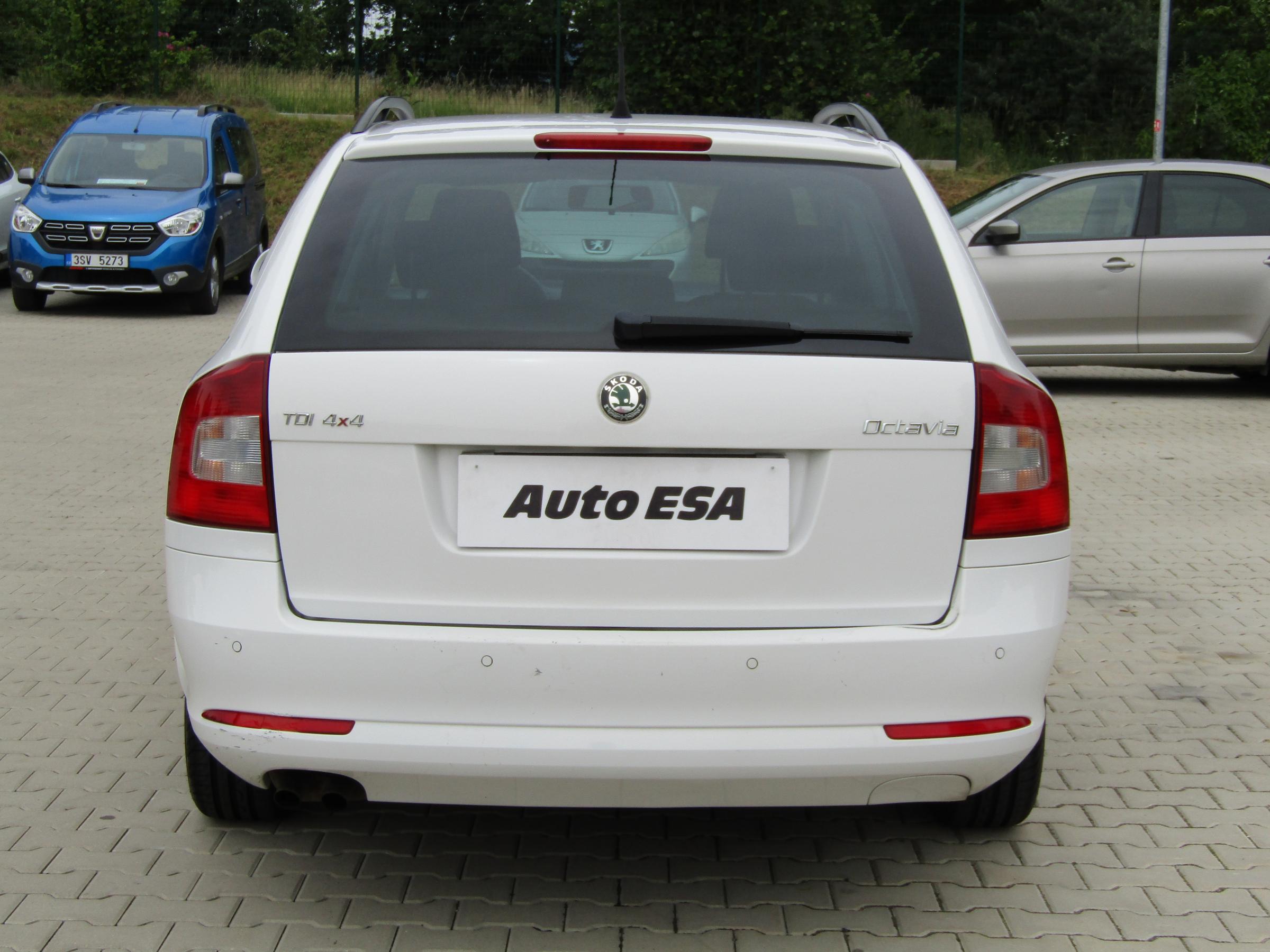 Škoda Octavia II, 2009 - pohled č. 5