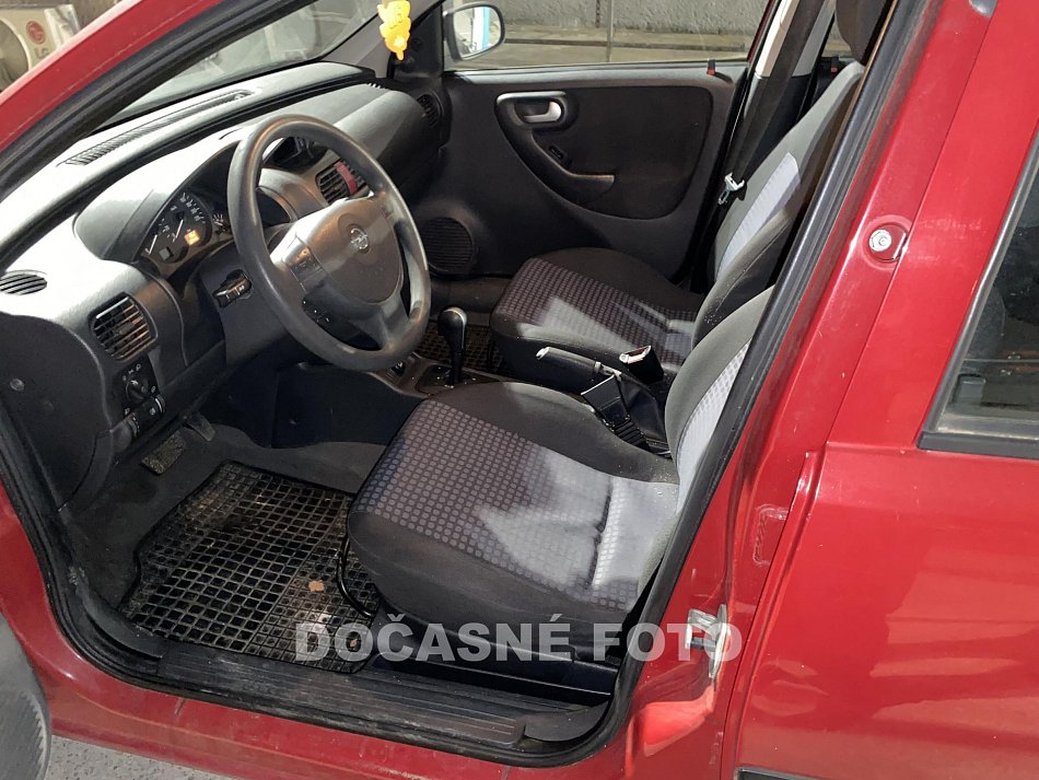 Opel Corsa 1.0i 