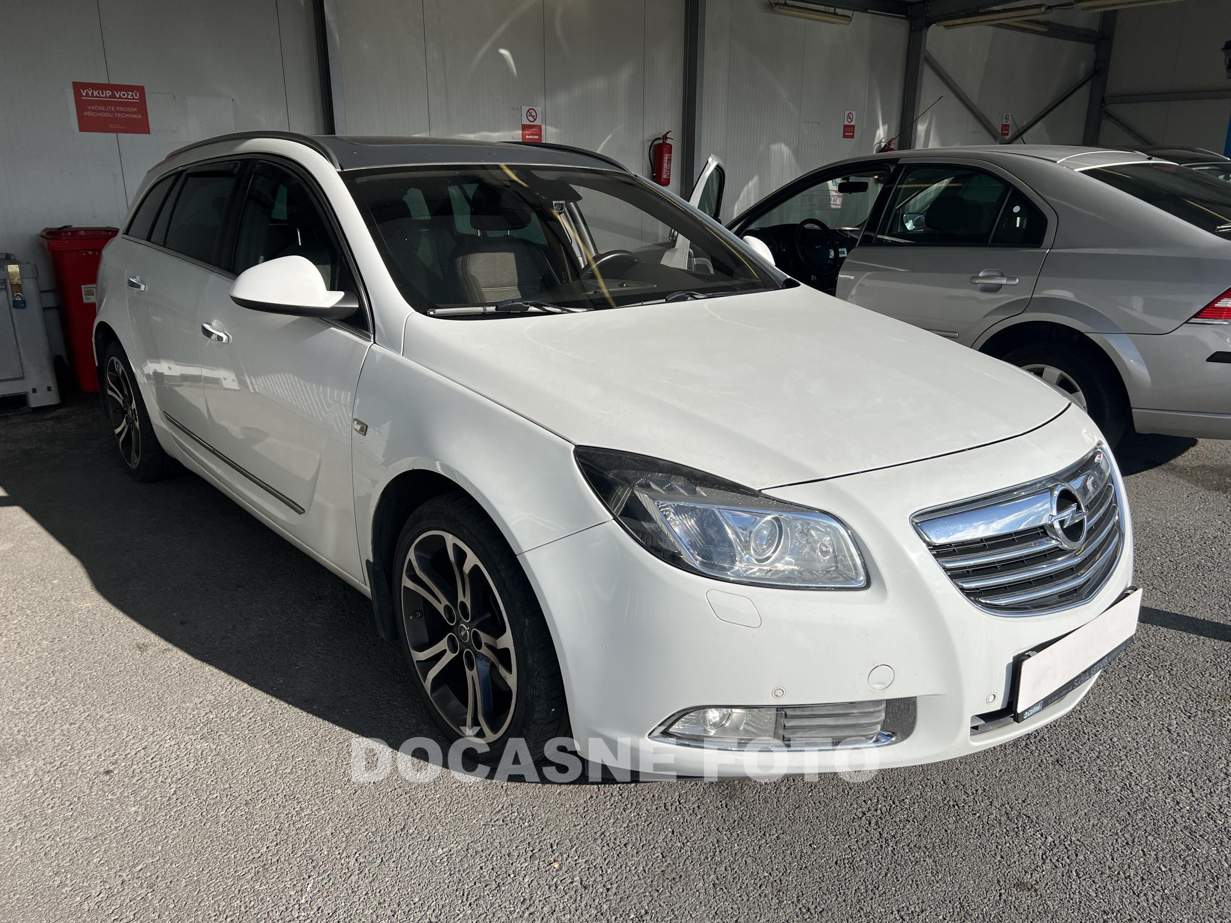 Opel Insignia, 2012