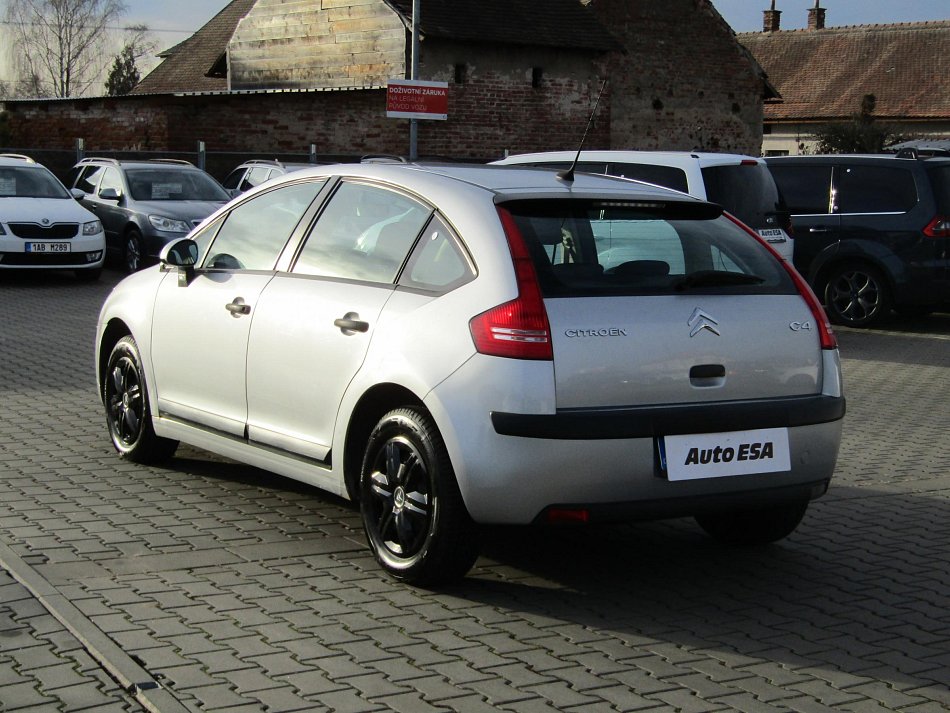 Citroën C4 1.6i 