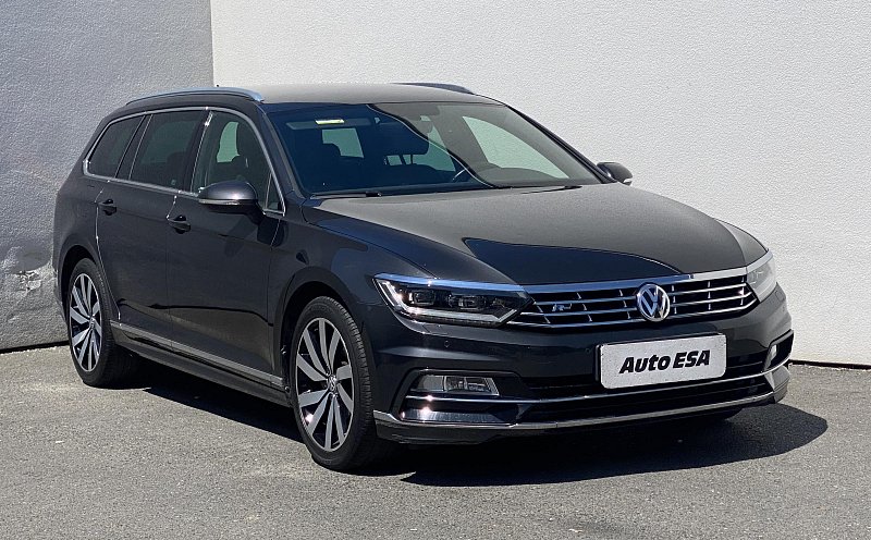 Volkswagen Passat 2.0TDi R-Line