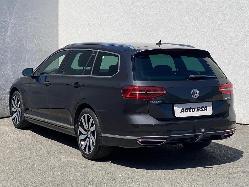 Volkswagen Passat 2.0TDi R-Line