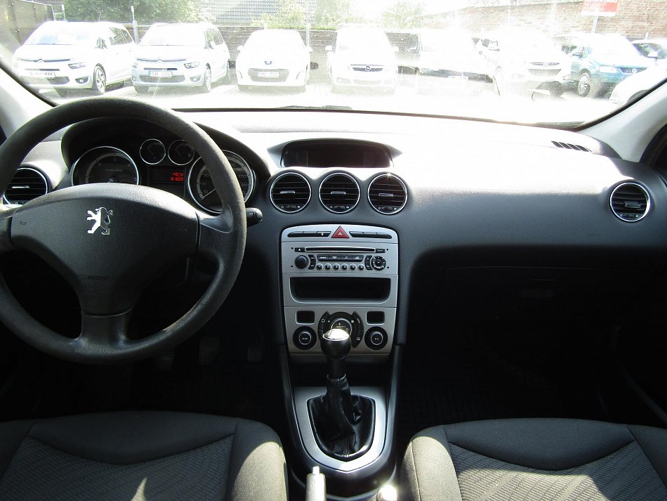 Peugeot 308 1.6 HDi 