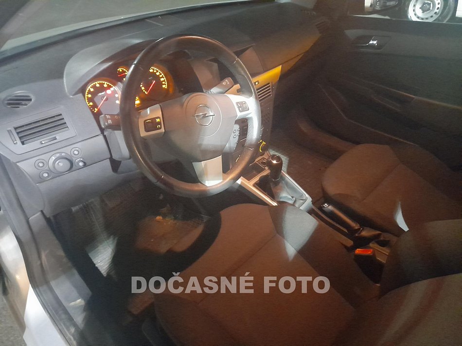 Opel Astra 1.6 i 