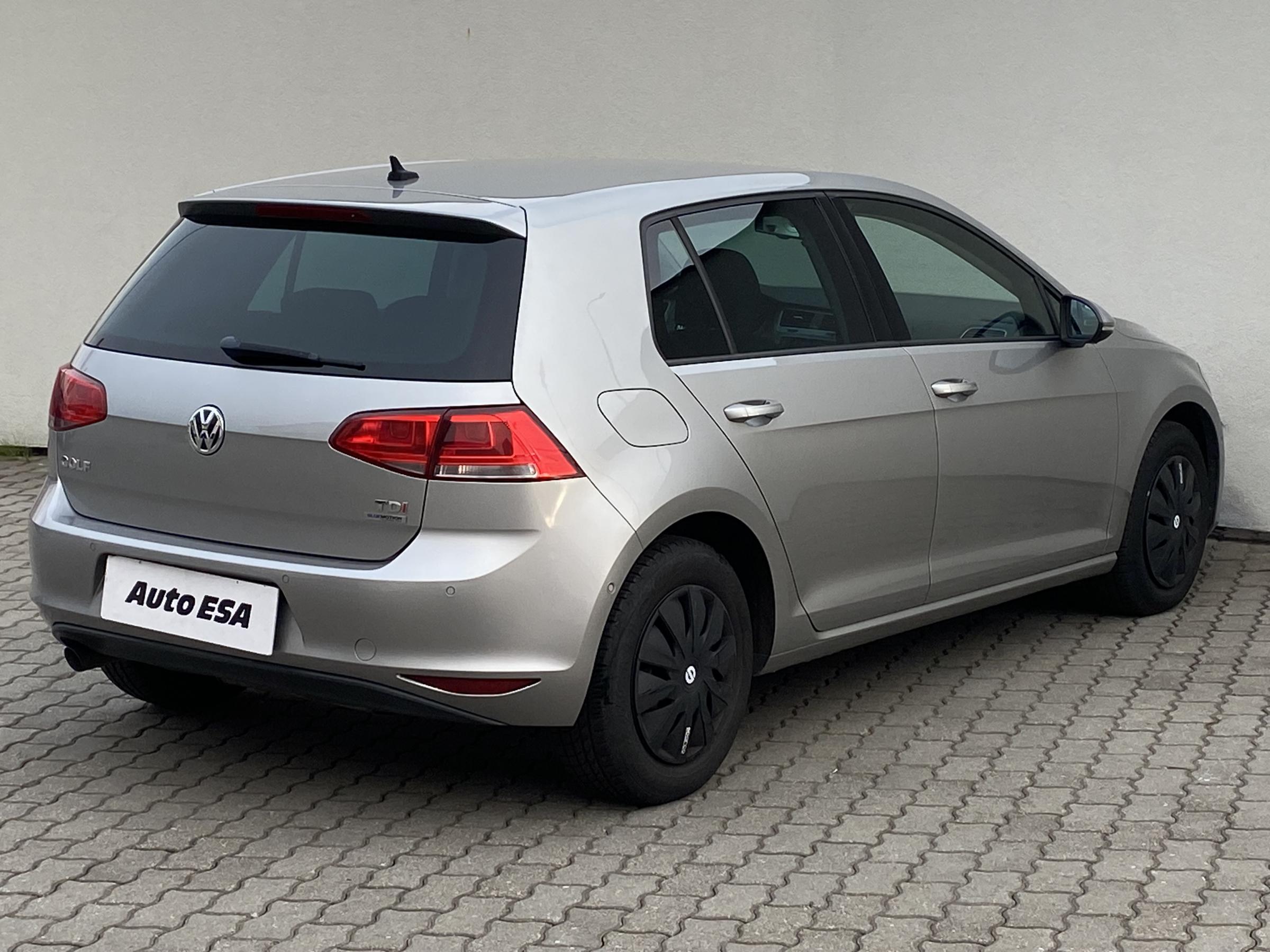 Volkswagen Golf, 2013 - pohled č. 4