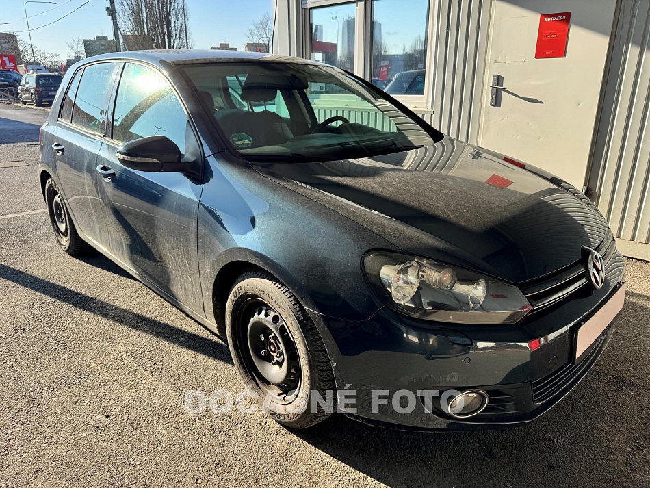 Volkswagen Golf 1.4 i 