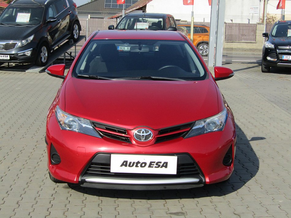 Toyota Auris 1.6VVT-i 