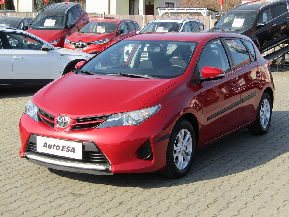 Toyota Auris 1.6VVT-i 