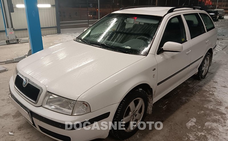 Škoda Octavia 1.6i Elegance