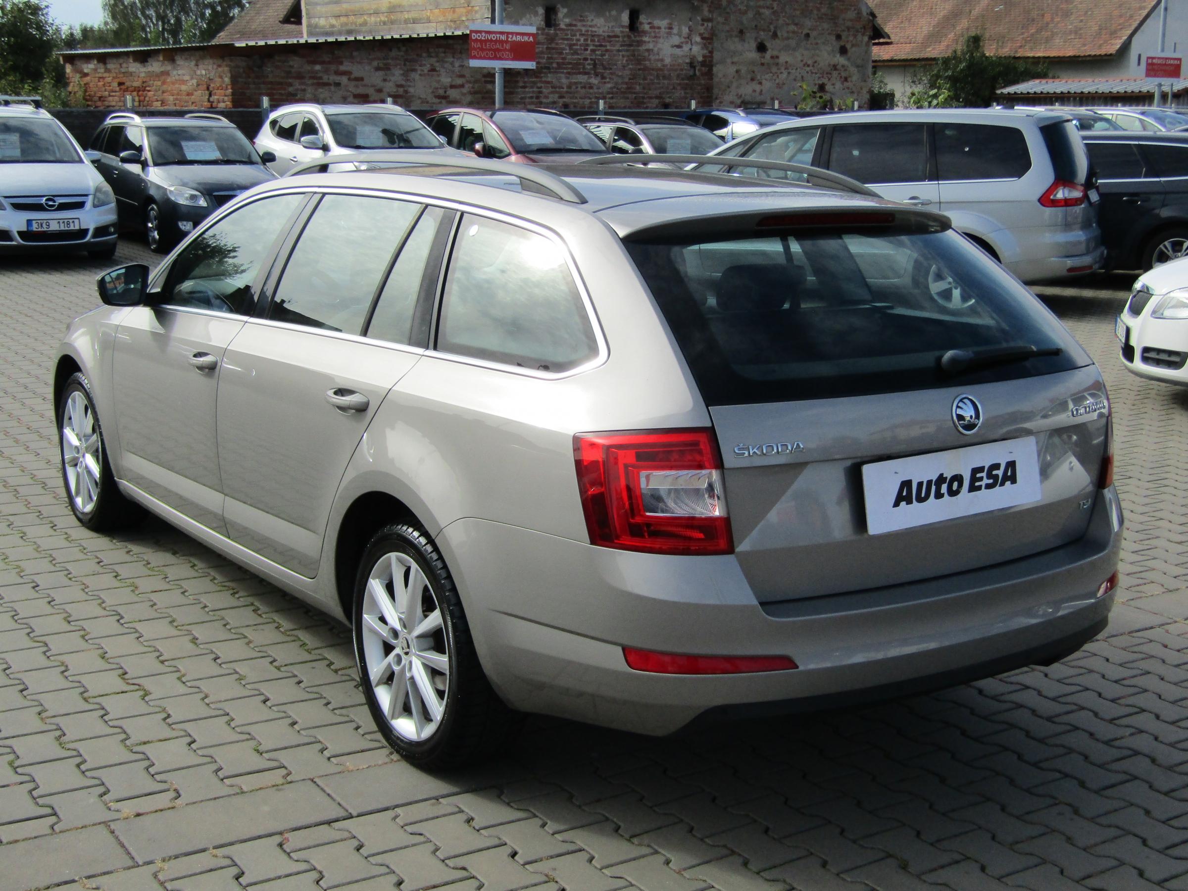 Škoda Octavia III, 2013 - pohled č. 6