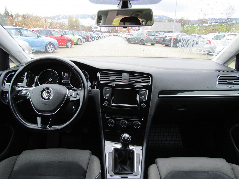 Volkswagen Golf 2.0TDi 