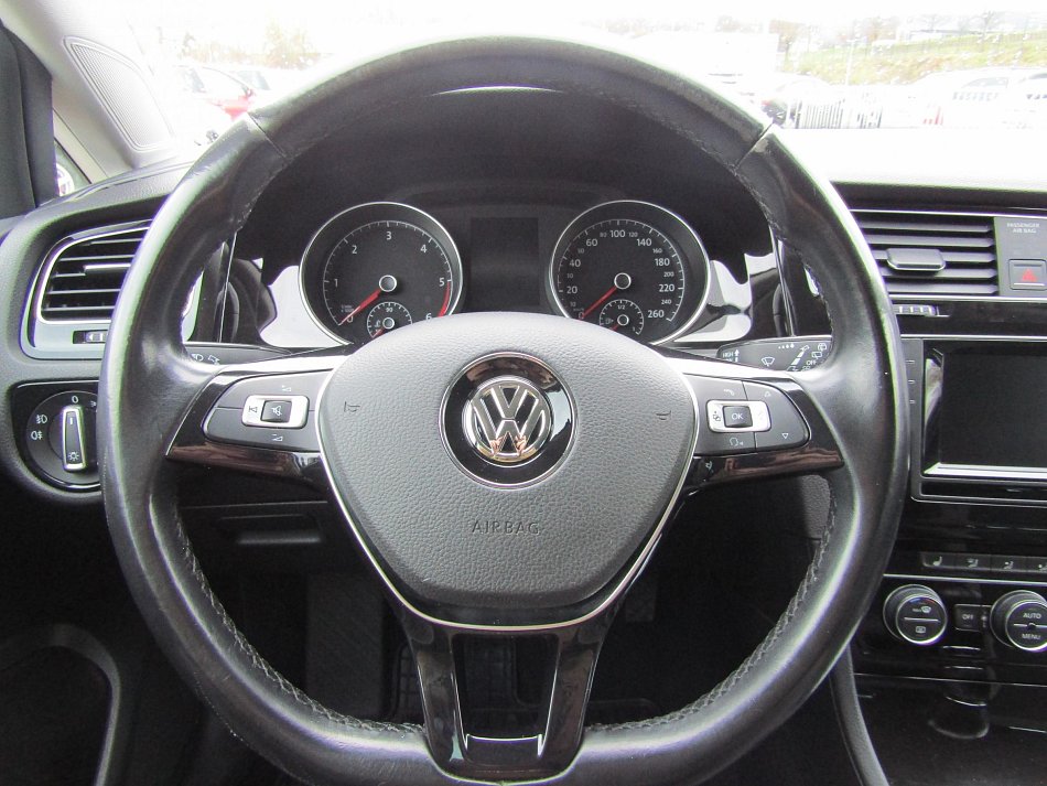 Volkswagen Golf 2.0TDi 