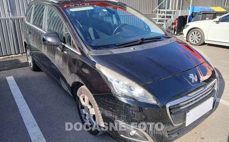 Peugeot 5008 1.6 HDi 