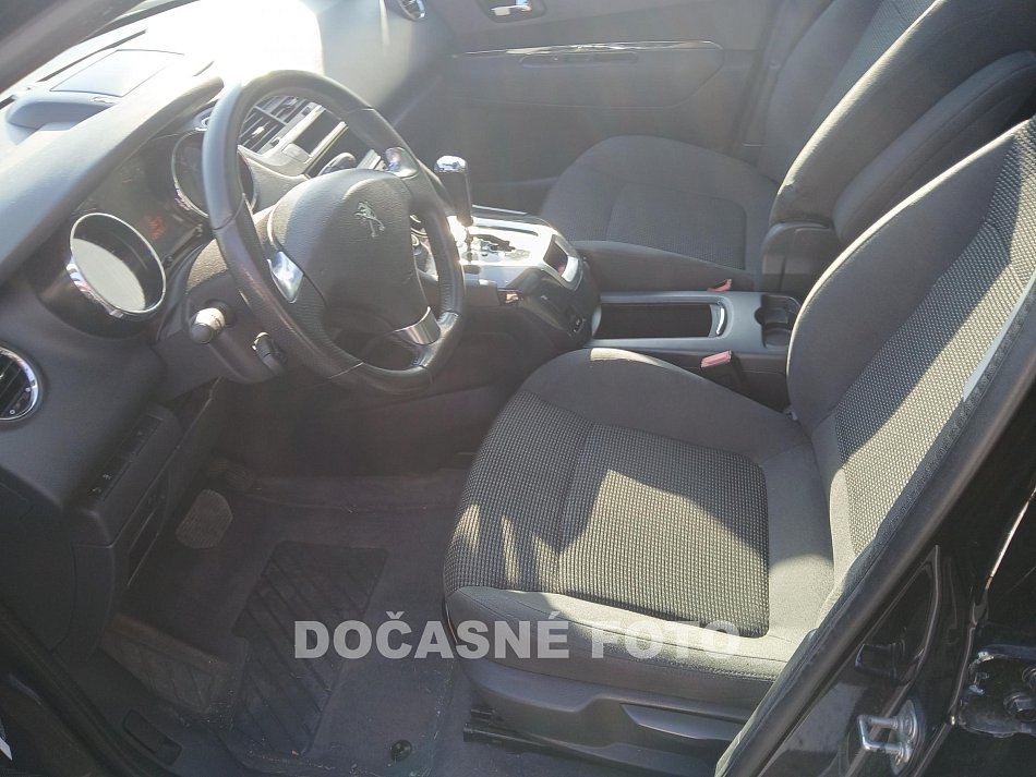 Peugeot 5008 1.6 HDi 