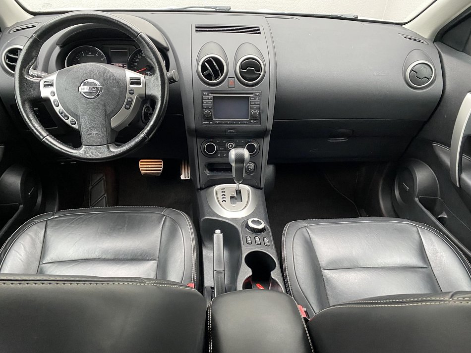 Nissan Qashqai 2.0i Tekna 4X4