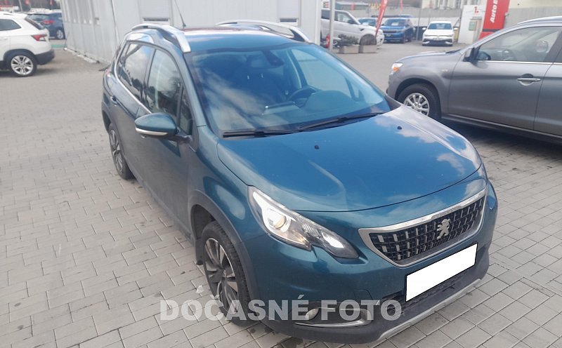 Peugeot 2008 1.2PT 