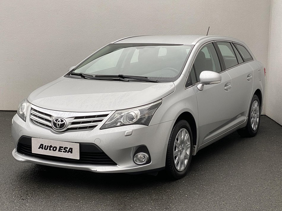 Toyota Avensis 1.8i Sol