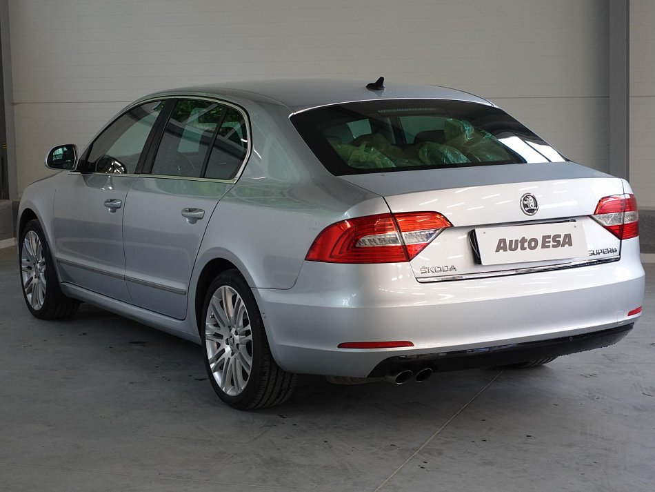 Škoda Superb II 2.0TDI Elegance