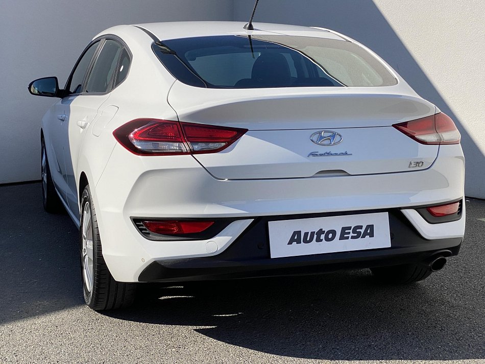 Hyundai I30 1.4t  fastback