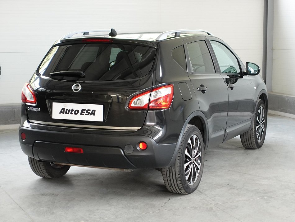 Nissan Qashqai 1.6i 