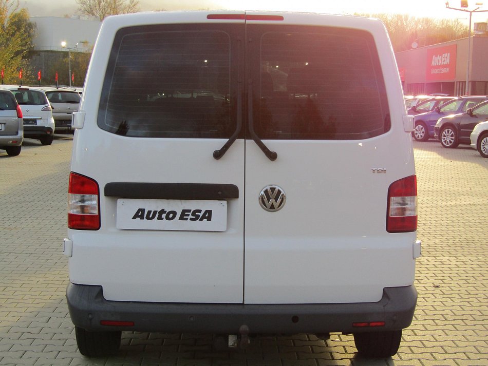 Volkswagen Transporter 2.0TDi  6míst