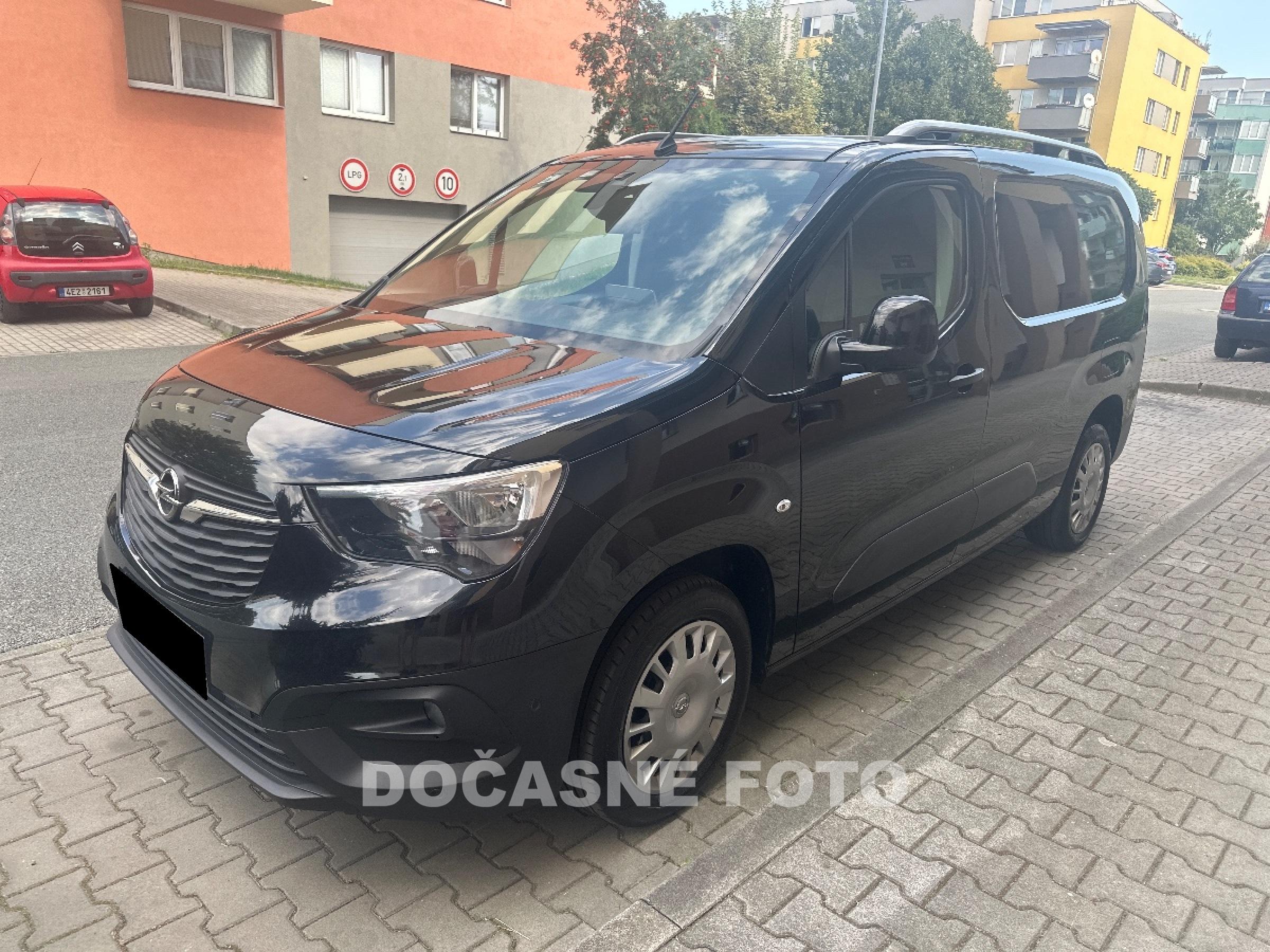 Opel Combo, 2020 - celkový pohled