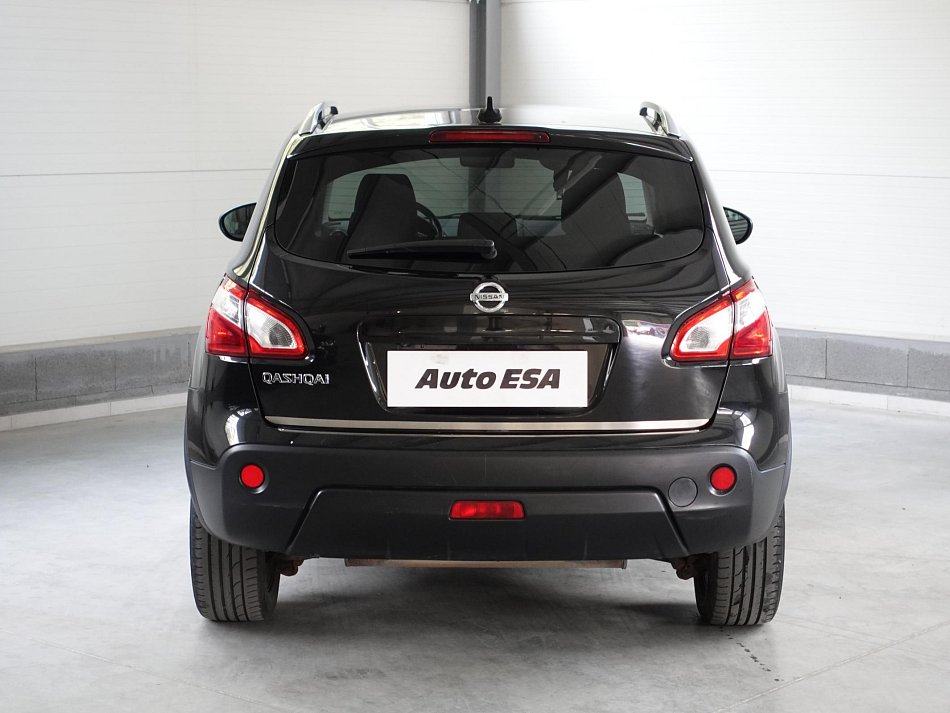 Nissan Qashqai 1.6i 