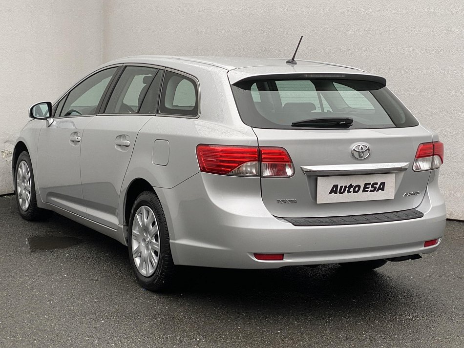 Toyota Avensis 1.8i Sol