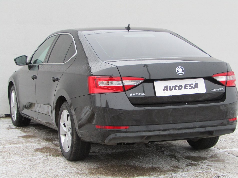 Škoda Superb III 2.0 TDi Ambiente